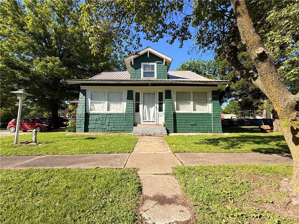 201 W Walker Street