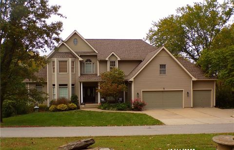 Photo of 22906 E Ashford Court, Independence, MO 64050 (MLS # 2581683)
