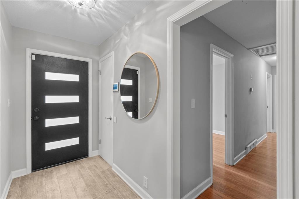 8512 Belleview Avenue