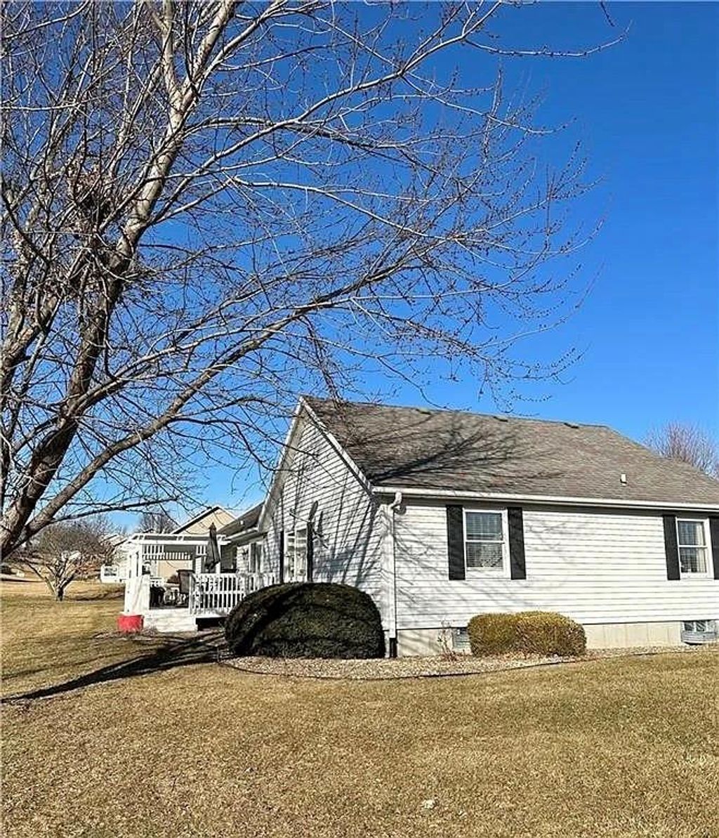 Photo of 606 SERENITY N/A, Maryville, MO 64468 (MLS # 2592733)