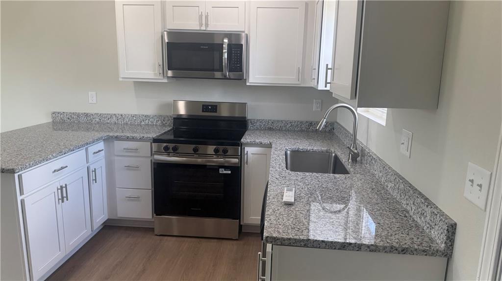 1106 S Mitchell Street