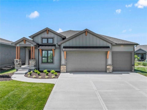Photo of 15382 162nd Street, Olathe, KS 66062 (MLS # 2643054)