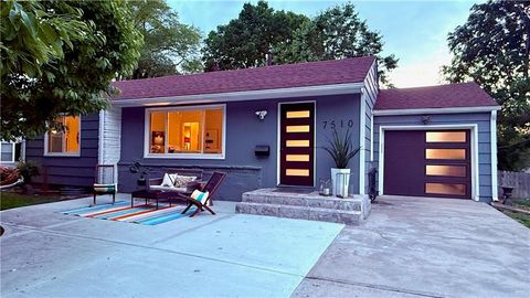 7510 Falmouth Street Prairie Village KS 66208