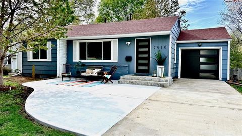 7510 Falmouth Street Prairie Village KS 66208