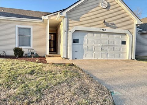 1703 Westbury Lane, Fort Scott, KS 66701 - #: 2536023