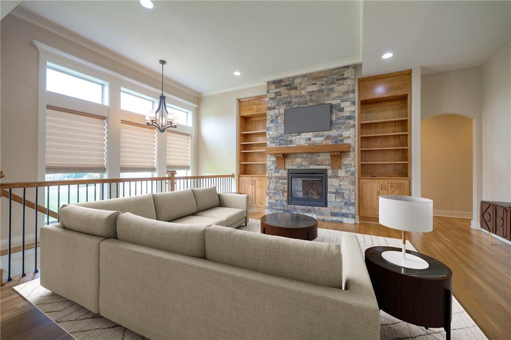 1225 Buckingham Court