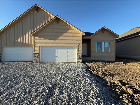 1218 SE Windbreak Drive, Lee\'s Summit, MO 64081 - MLS#: 2550735