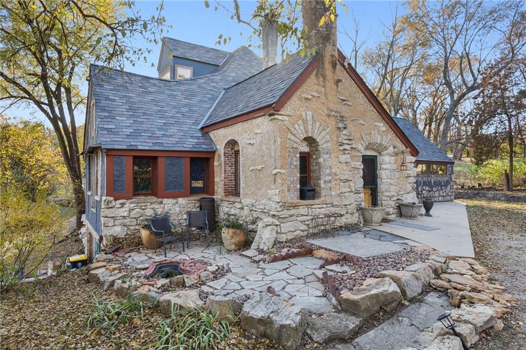 4101 E 100th Terrace