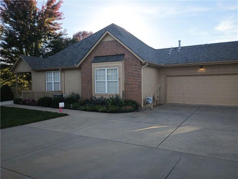 Photo of 14121 W 152nd Terrace #4003, Olathe, KS 66062 (MLS # 2648711)
