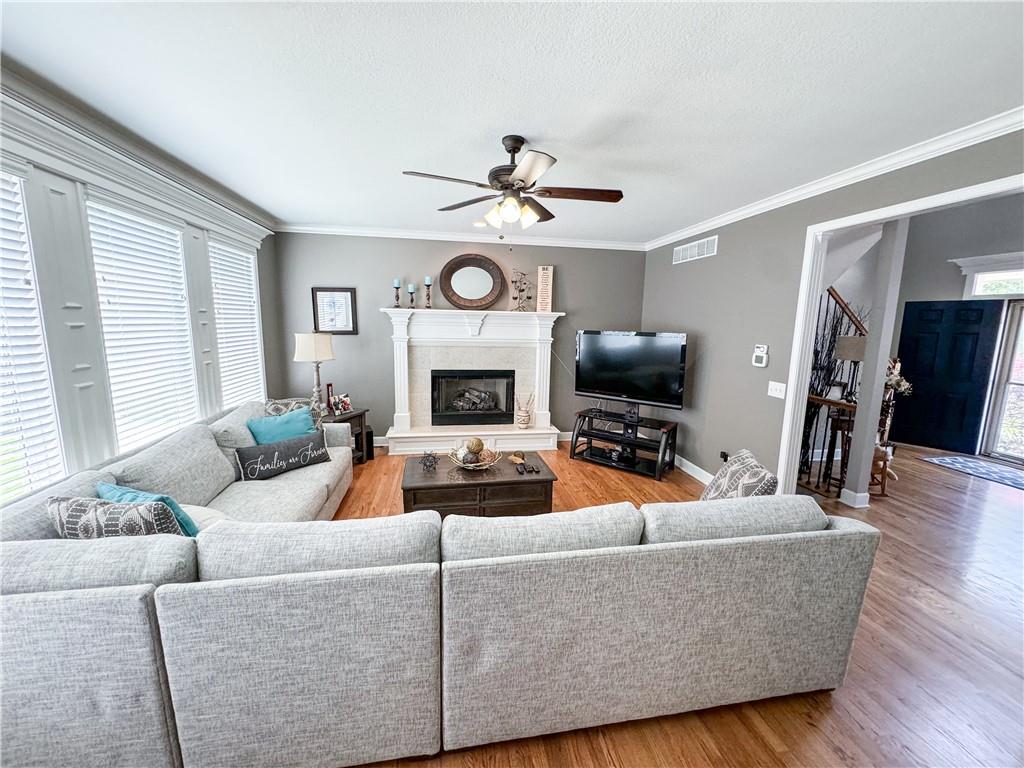 305 SE Sumpter Drive
