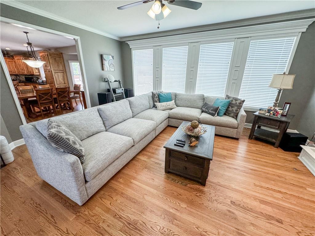305 SE Sumpter Drive