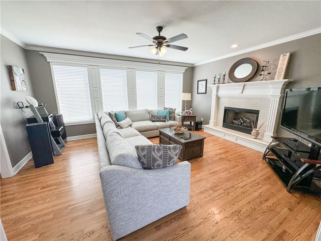 305 SE Sumpter Drive