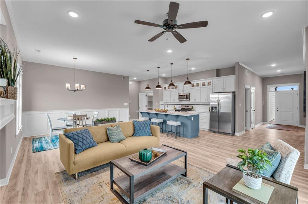 1006 Bluestem Circle