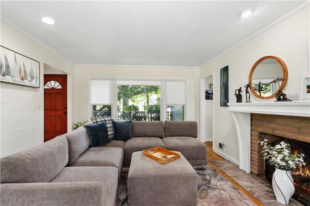 2001 W 86th Street