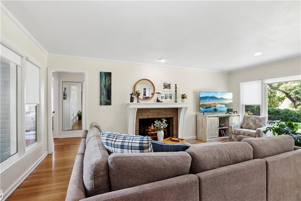 2001 W 86th Street