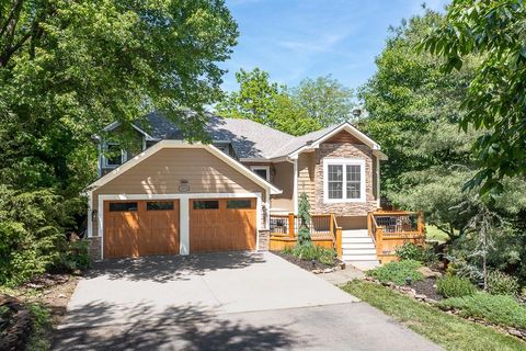 14884 Cypress Street, Bonner Springs, KS 66012 - #: 2542215