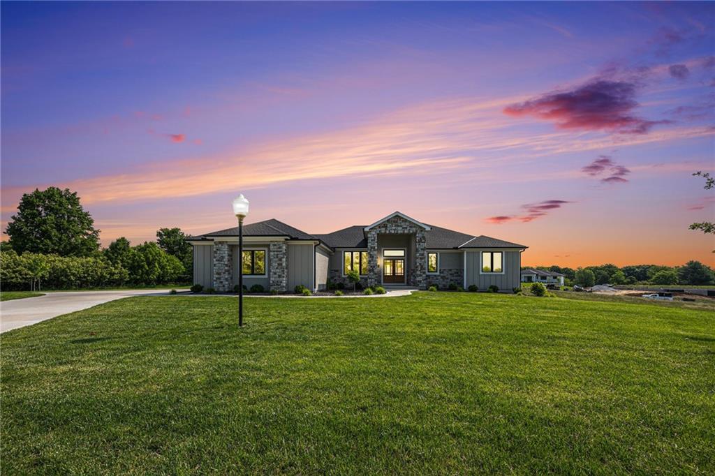 7555 NW Fawn Circle