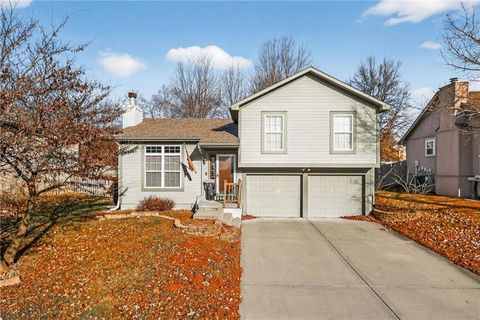 303 Porter Drive, Smithville, MO 64089 - #: 2594461