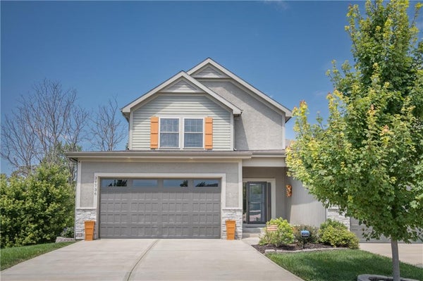 31736 W 83RD CT, DE SOTO, KS 66018 - Image 1b3e63f20e014db0c858f0f7f8d0dbea/476703234
