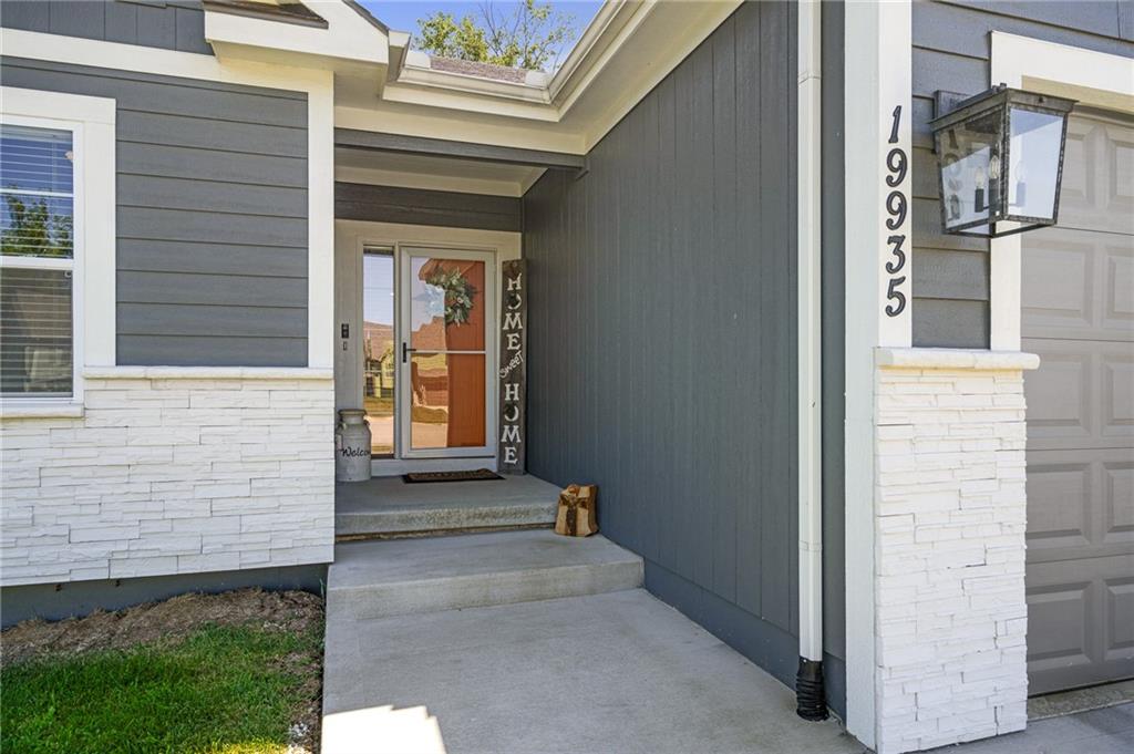 19935 W 221st Street