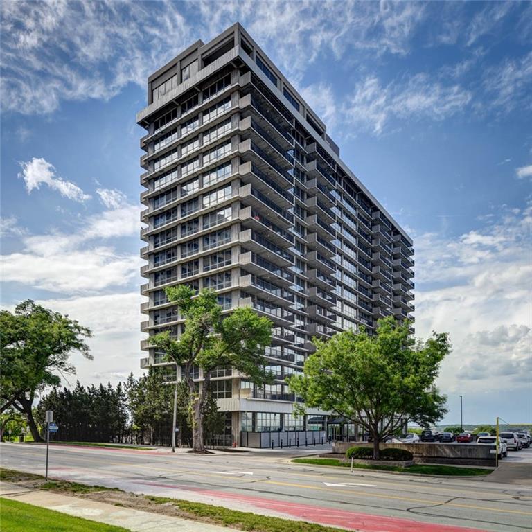 600 E Admiral Boulevard 305