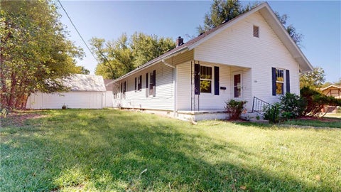 329 W Hunter Street, Nevada, MO 64772 - #: 2642363
