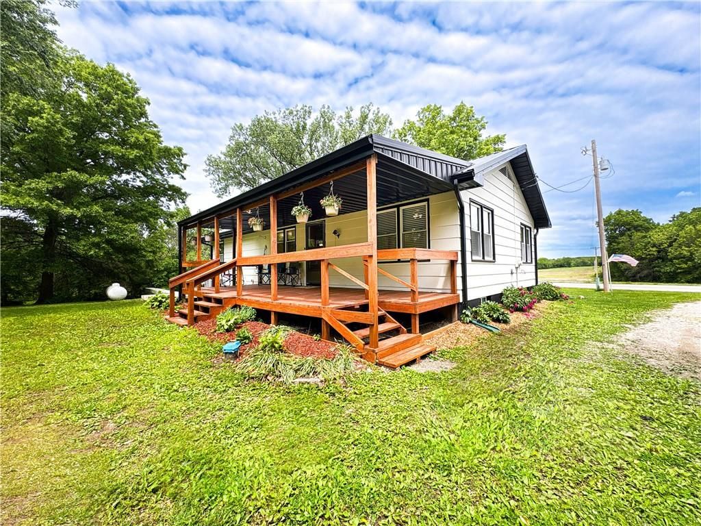 Photo of 15420 NW Highway 7 N/A, Creighton, MO 64739 (MLS # 2618765)