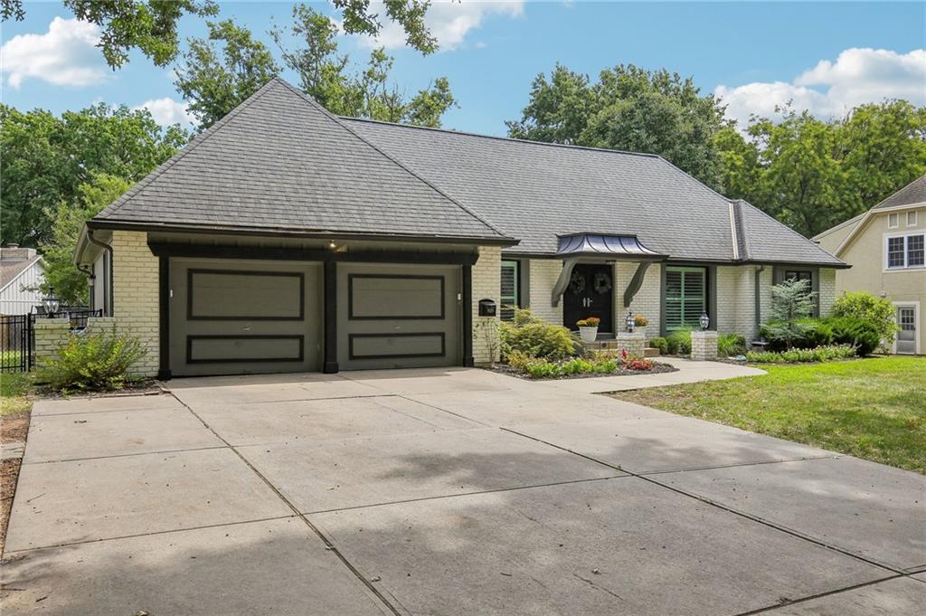 9029 Rosewood Drive