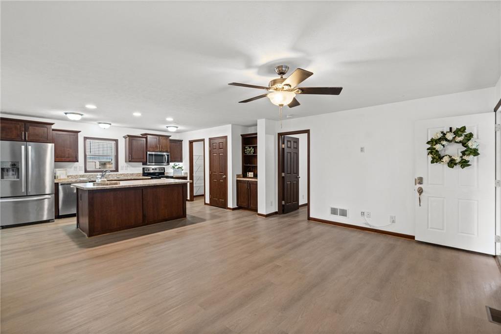 Photo of 1108 NE 52nd Terrace, Kansas City, MO 64118 (MLS # 2643102)