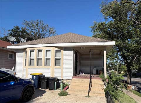 Photo of 819 Monroe Avenue, Kansas City, MO 64124 (MLS # 2631110)