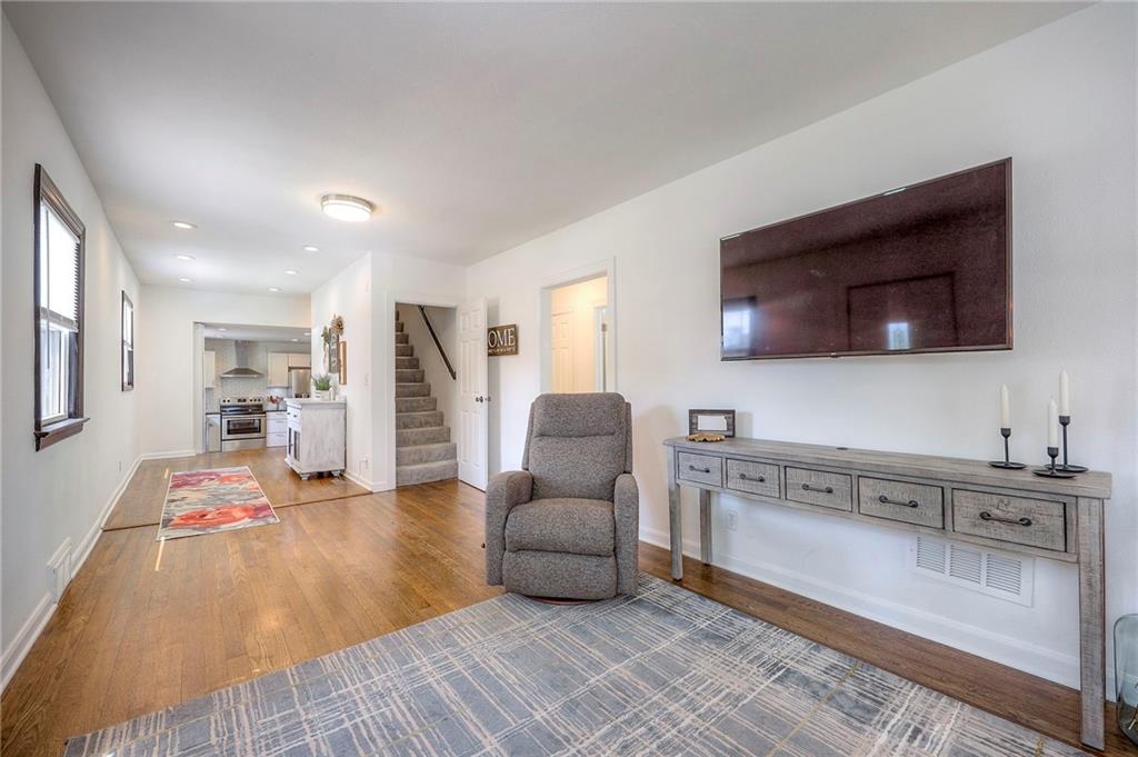 7600 W 64th Street