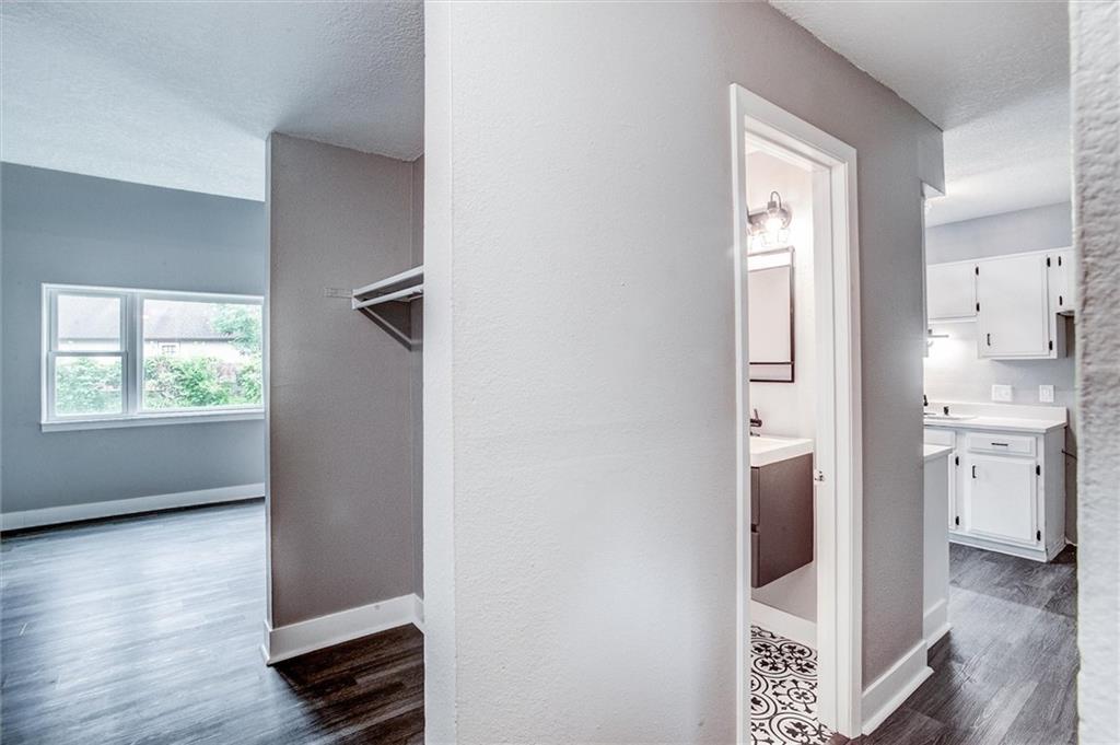 255 N Michigan Street 92