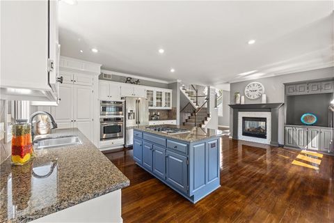 Photo of 13001 W 139th Street, Overland Park, KS 66221 (MLS # 2569475)