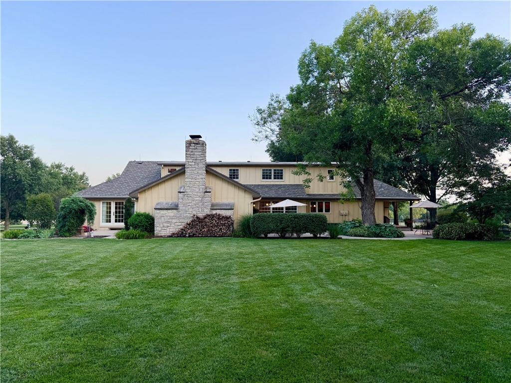 3906 W 143rd Street