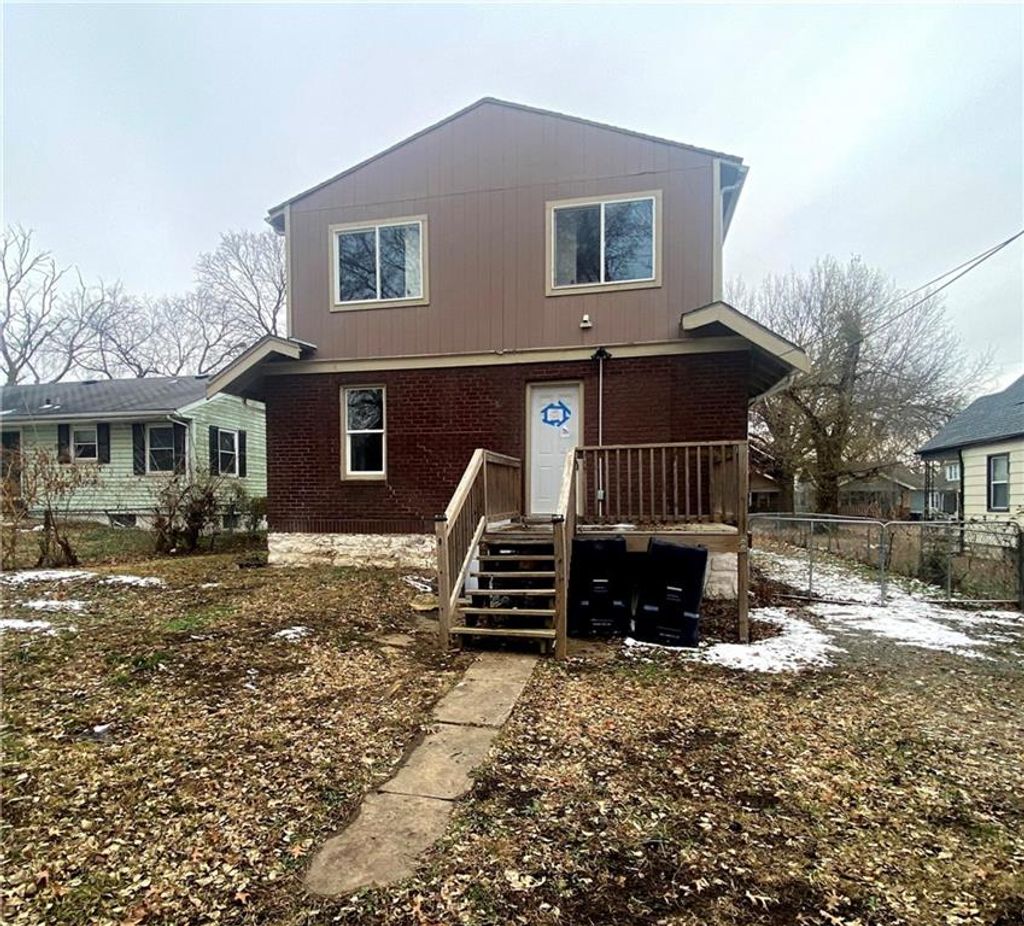 Photo of 6139 S Benton Avenue, Kansas City, MO 64130 (MLS # 2592667)