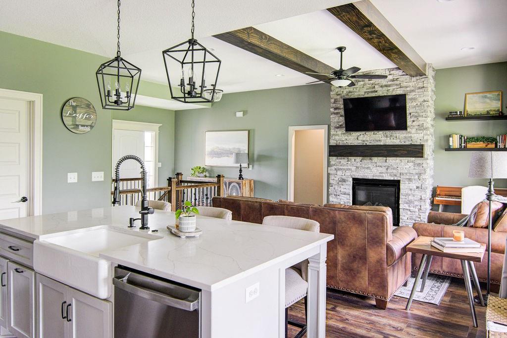 21207 W 190th Terrace