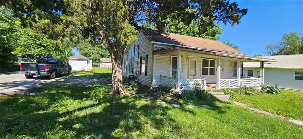 Photo of 506 S Olive Street, Holden, MO 64040 (MLS # 2618875)