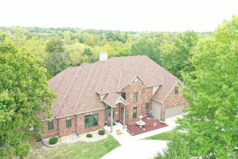 19610 E BUNDSCHU Road Independence MO 64056