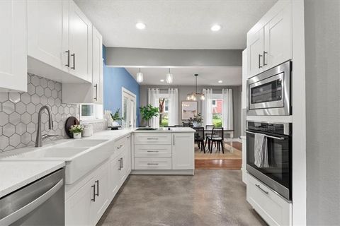 MLS: 2607925