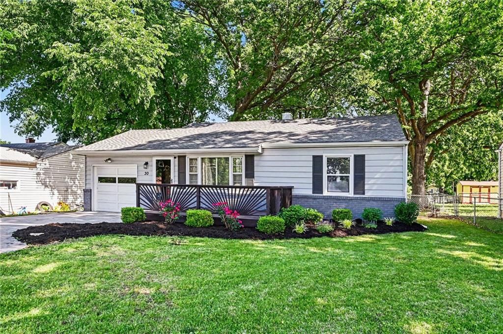 Photo of 30 S Village Drive, Liberty, MO 64068 (MLS # 2621287)