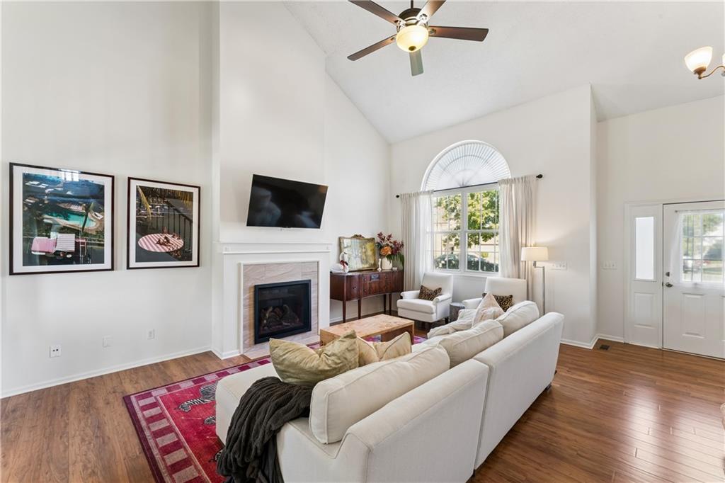 5780 Apache Drive