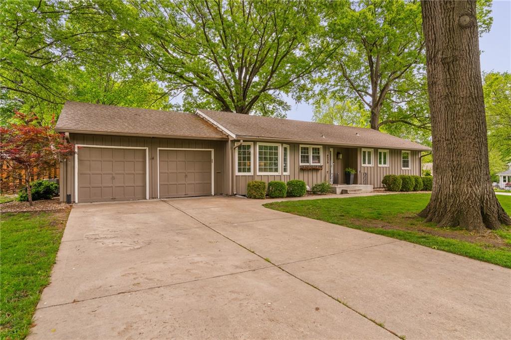 6525 Hodges Drive