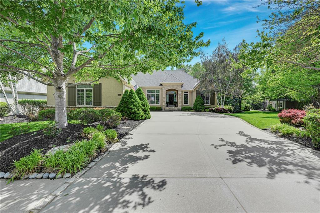 16719 S Country Club Drive