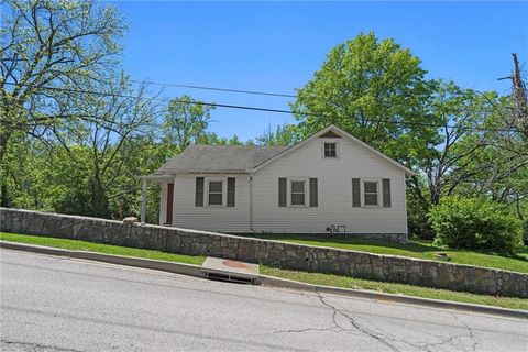 4001 NW South Drive Riverside MO 64150