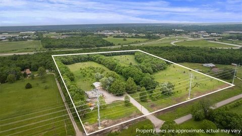 MLS: 2490029