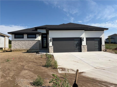 Photo of 25510 W 114th Terrace, Olathe, KS 66061 (MLS # 2616532)