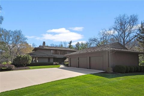 3913 W 121 Terrace Leawood KS 66209