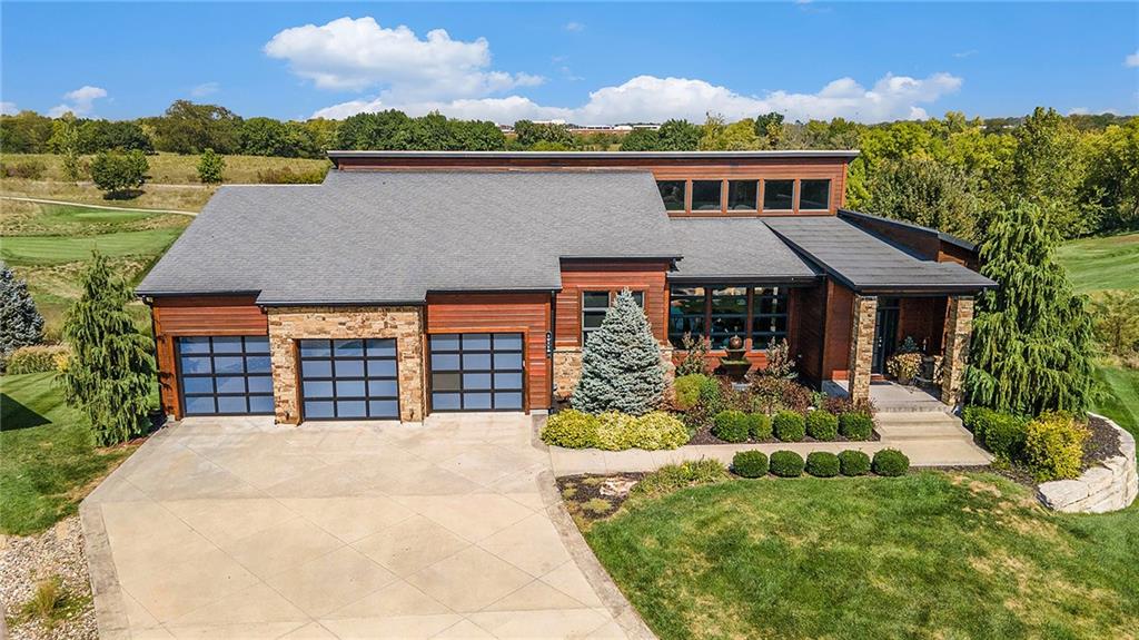 10258 N Kansas Avenue