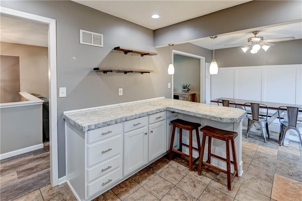 Blue Springs, Missouri 64014, United States, 3 Bedrooms Bedrooms, ,3 BathroomsBathrooms,Residential,Active,114244