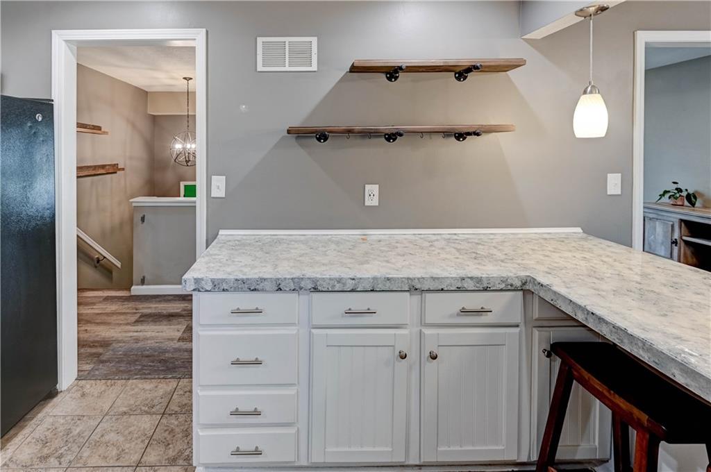 Blue Springs, Missouri 64014, United States, 3 Bedrooms Bedrooms, ,3 BathroomsBathrooms,Residential,Active,114244